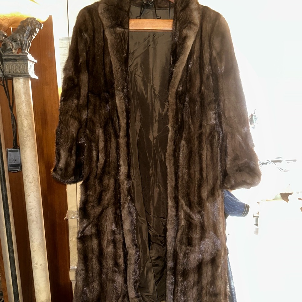 Saks Fifth Avenue Elegant Brown Fur Coat